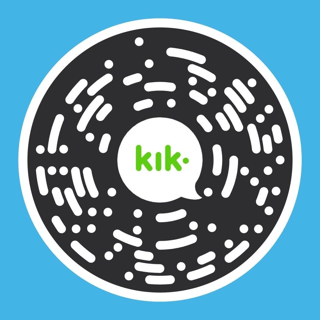 Irl Madisen’s sexy brunette sister Julia has a face begging for cum. +AI. Backup acc in case, dm/kik