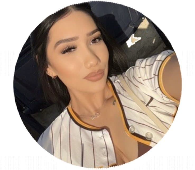 LAZY EYE SHIT BODY LATINA MOM WITH LOOSE ASSHOLE