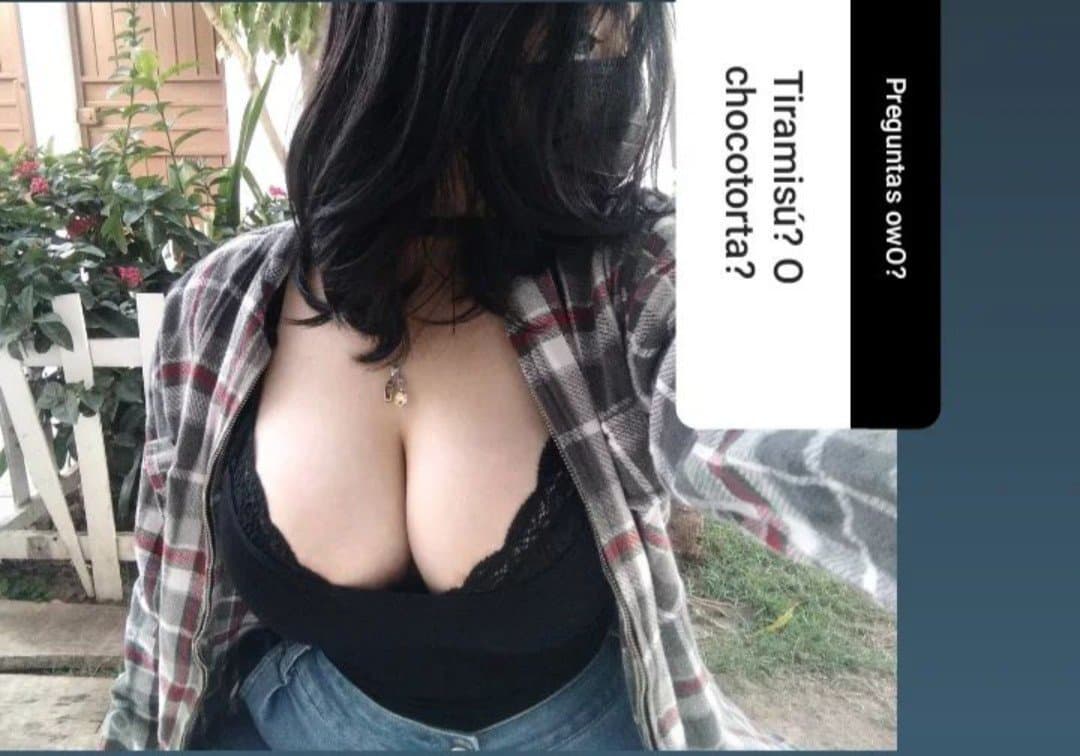 DANIELA Cute busty chubby with puffy nipples from Bolivia