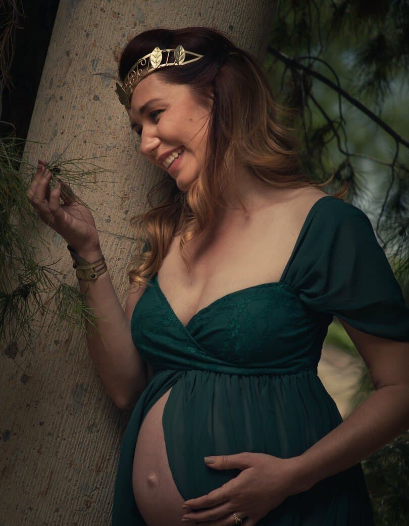 Elizabeth milf vocal coach