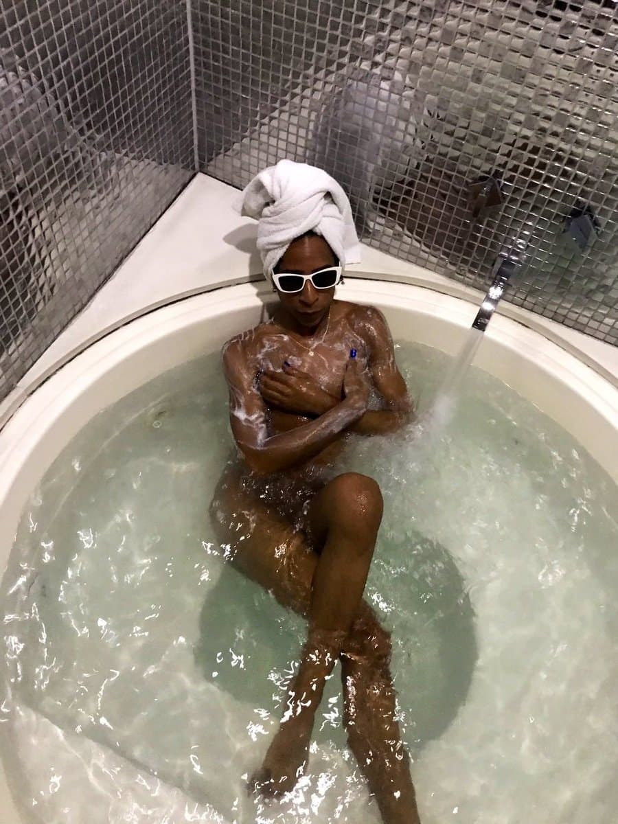 Candy Bigcock Sexy SHEMALE