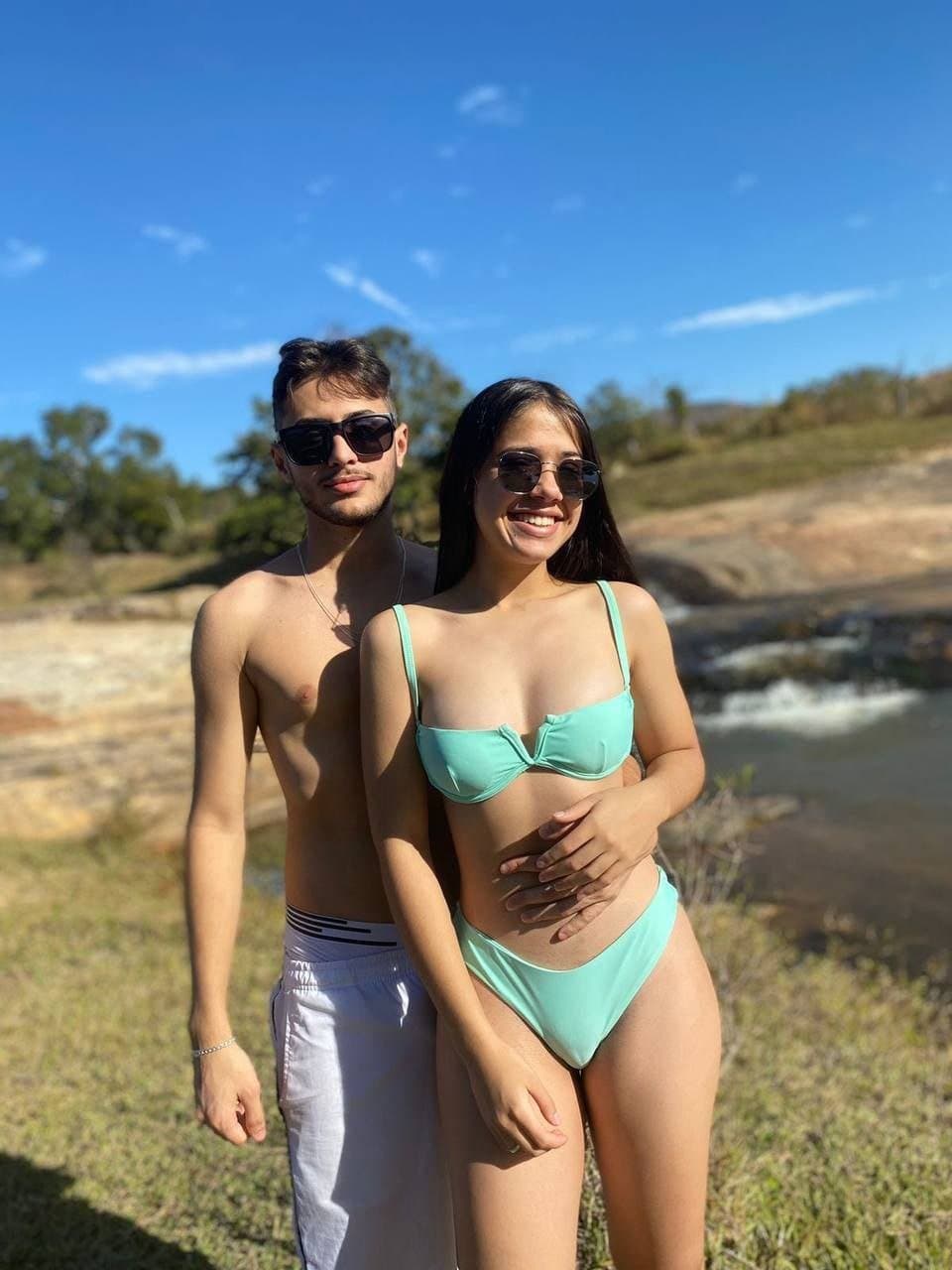 Casal cai na Net depois da tarde no lago