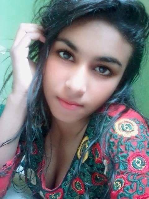 Cute Bangla Girl