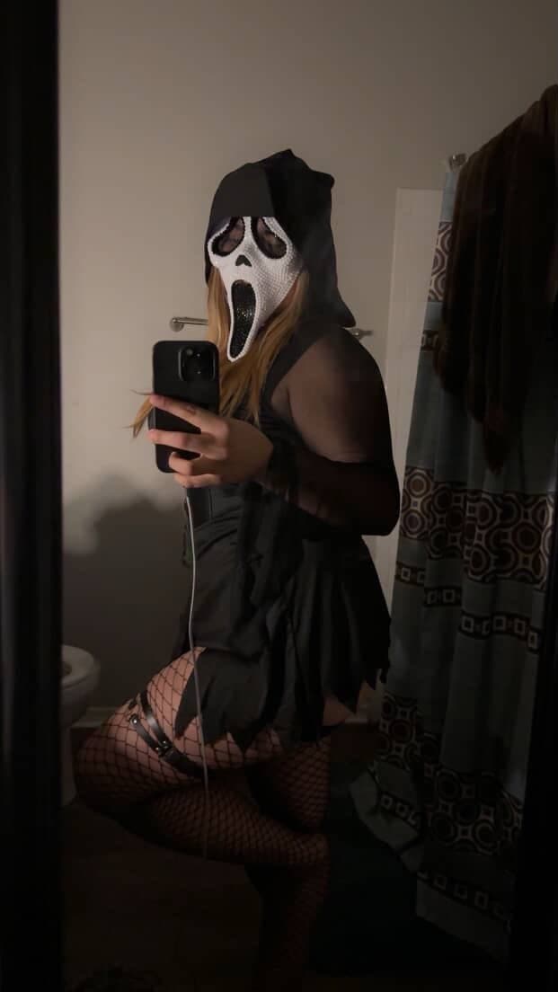 Click to view full size Spooky season for tortas