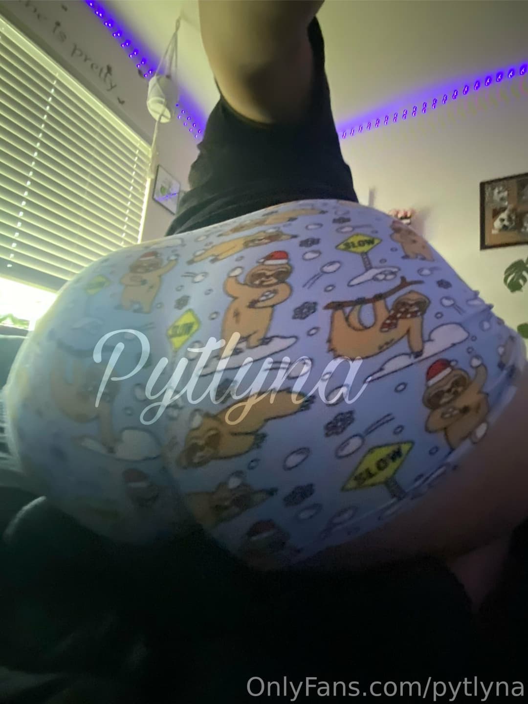 Phat ahh Latina lyna ??