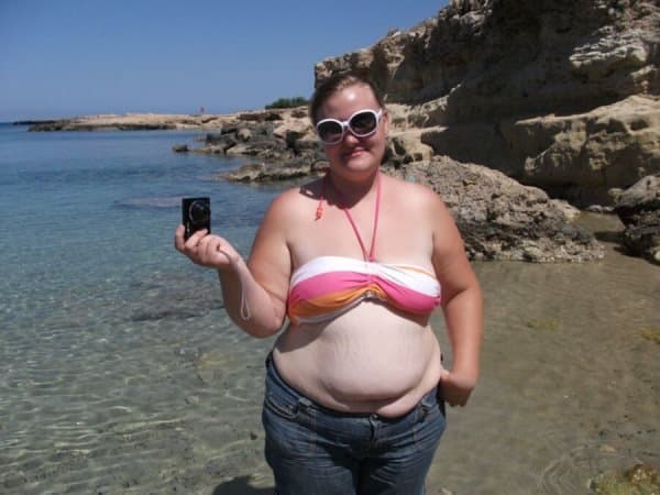 Beached Whales? Whores An Shores? BBWs at the seaside, tasting the spume ;)