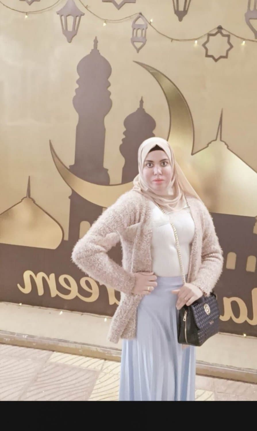 Egyptian wife with a fiery body