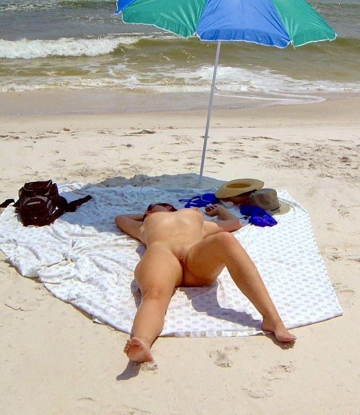 Jill from Iowa Nude on Ship Island