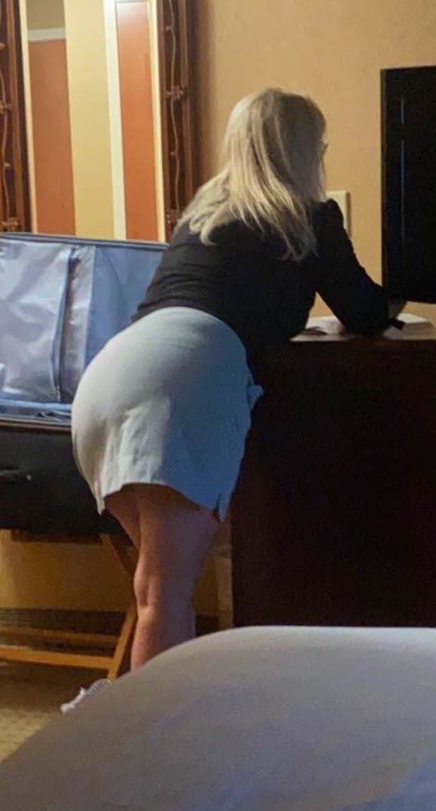 Click to view full size Kelsey,47,Nashville