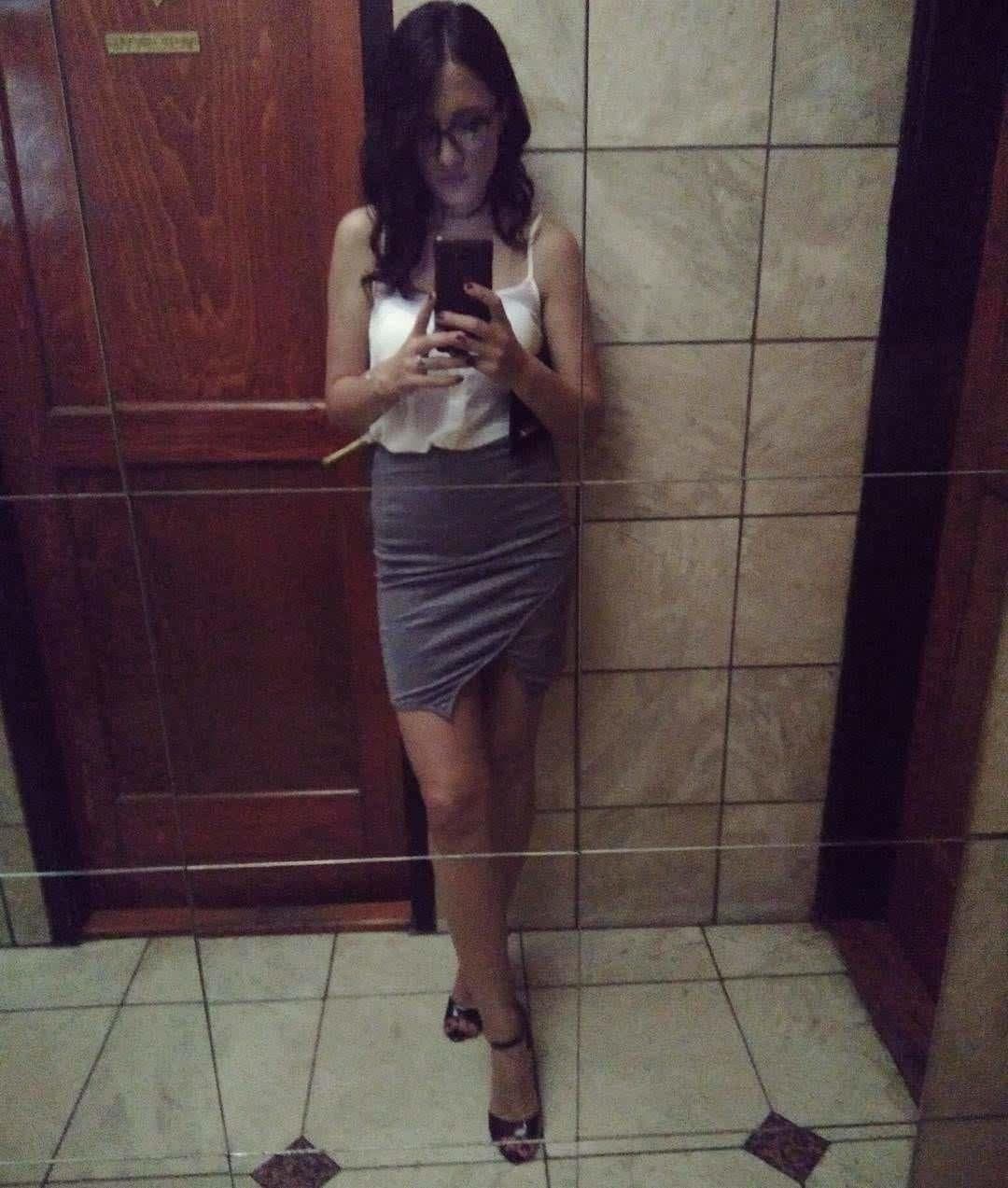 Jelena Zoric, 31yo, young Serbian milf hated by her husband