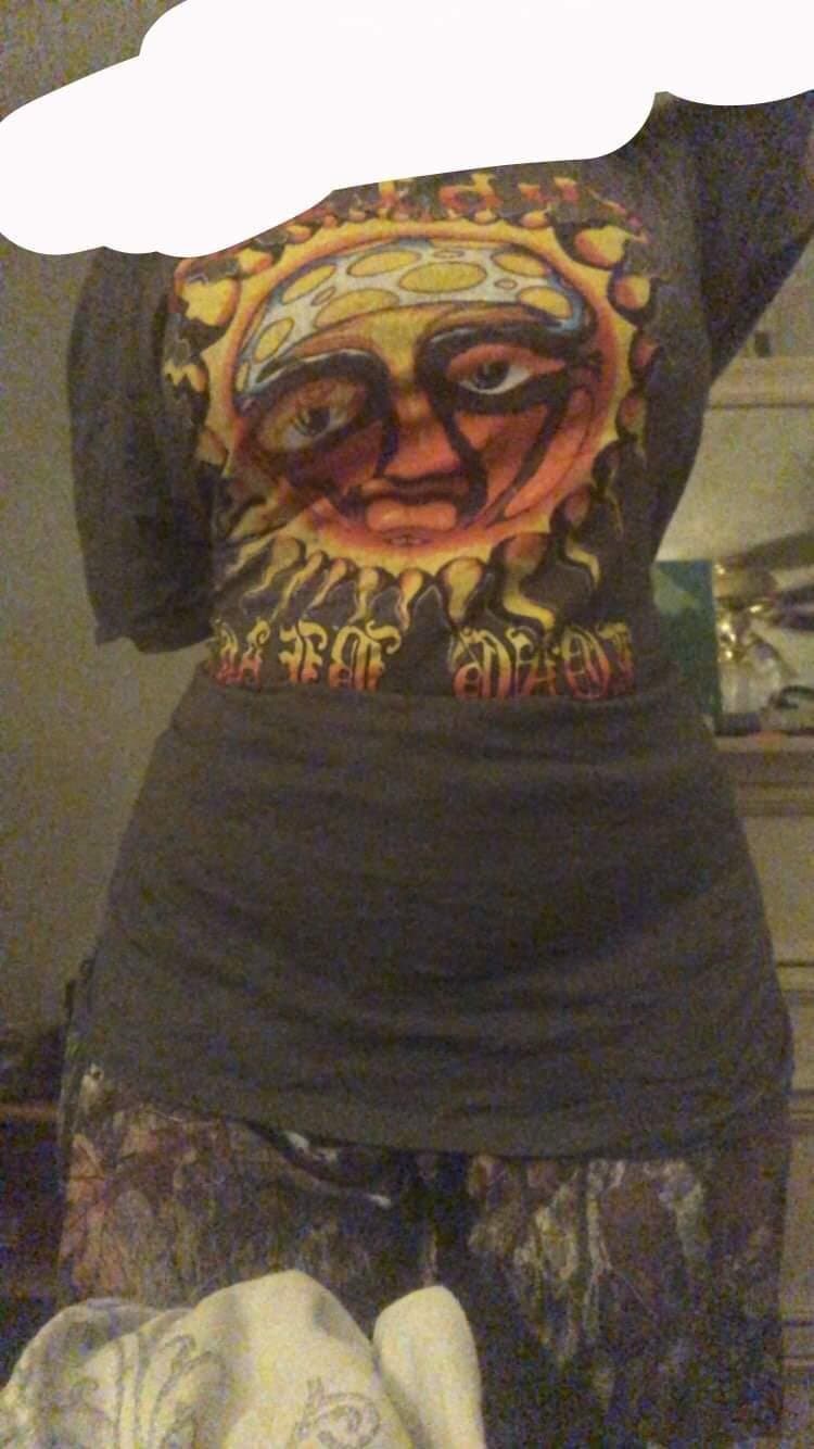 Stacked emo teen gf mal risk.. be brutal with her pics kik me 0fyvy (degrade her in the comments)