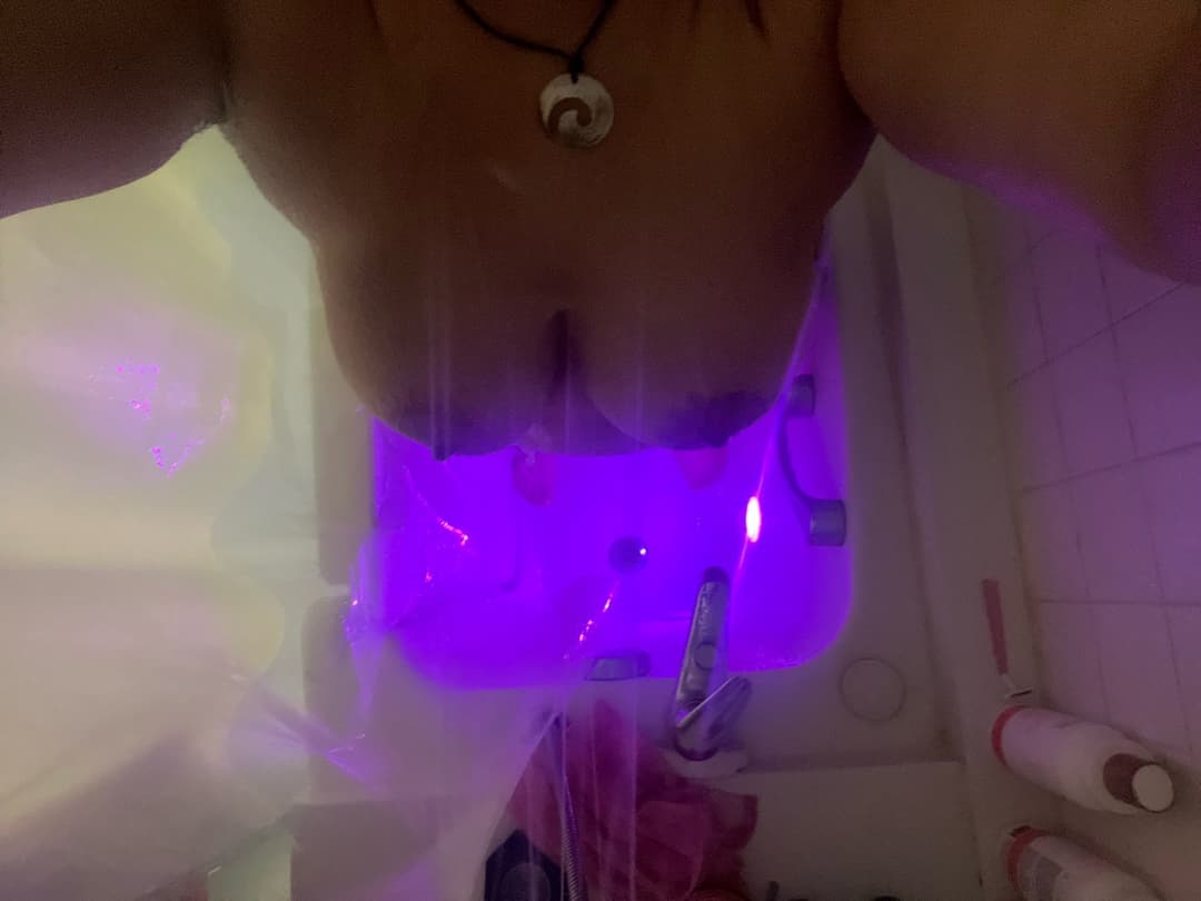 Click to view full size Pacific islander slut showing her big ass and tits