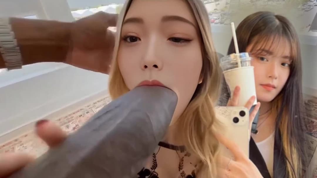 Korean slut split bbc