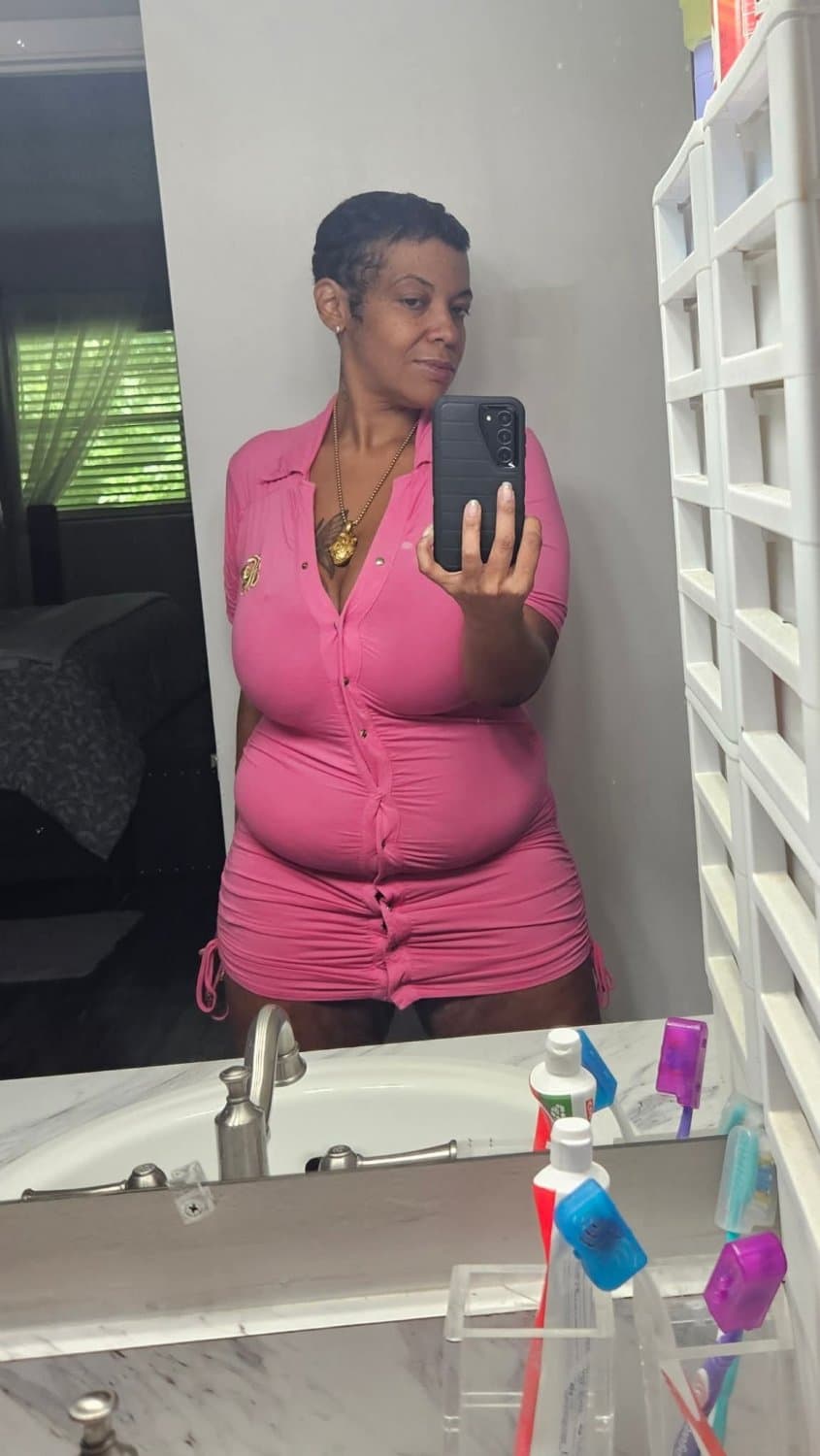 Click to view full size Redbone ebony auntie that got the if We go to the hotel we FUCKIN video & I would not pull out 134