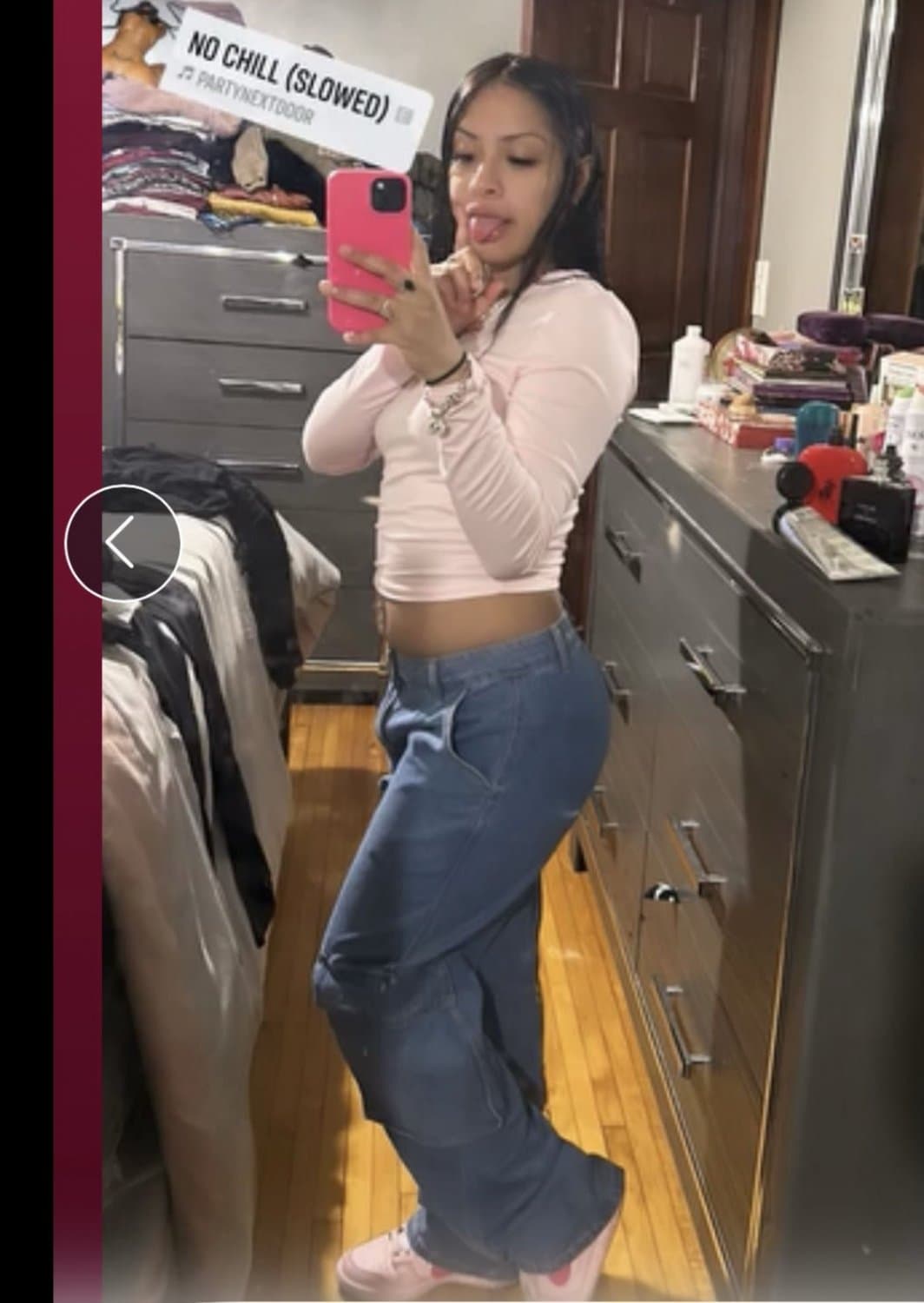 Daisy has a tight pussy and a tight ass Latina north side of Chicago