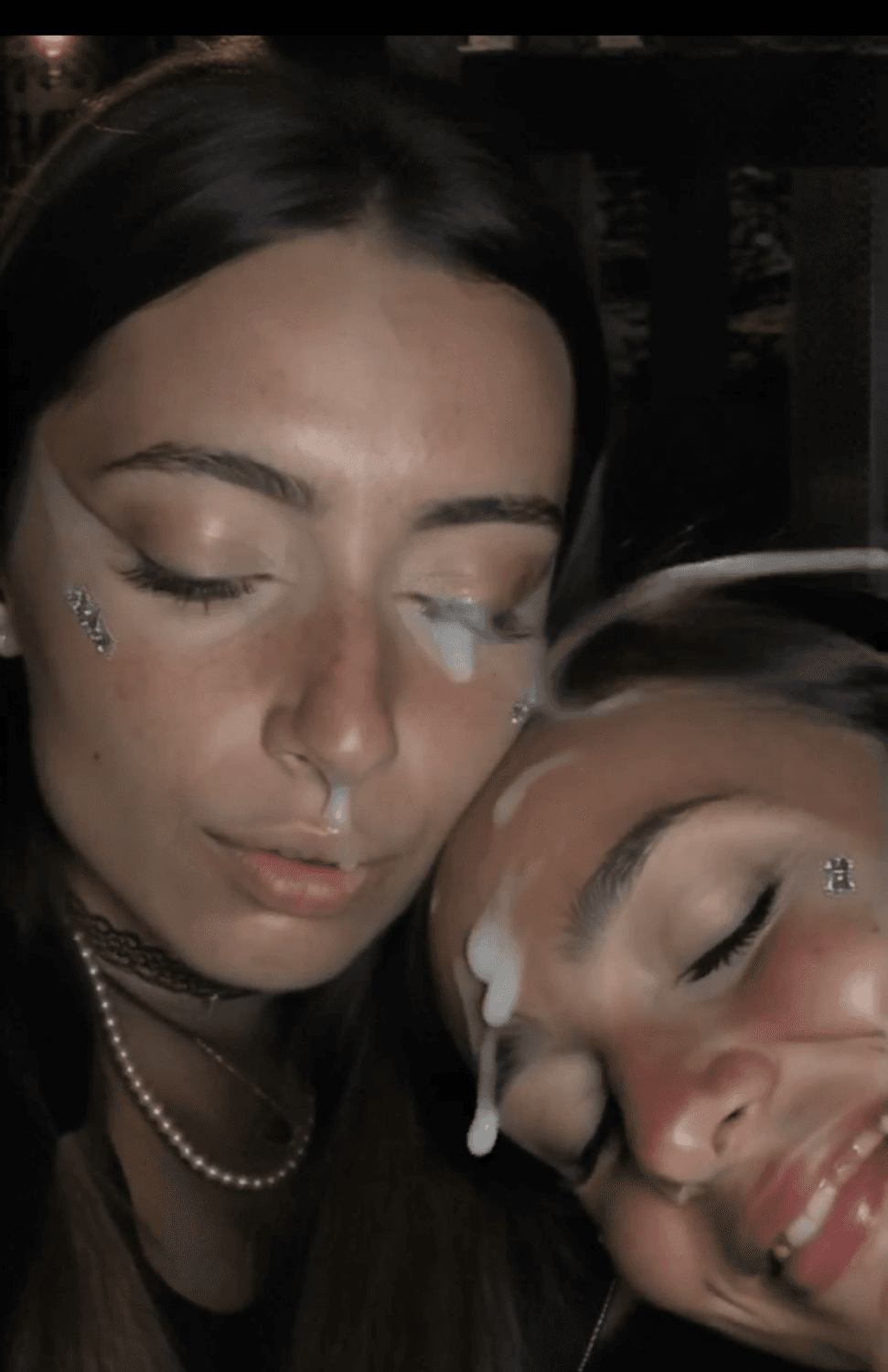 Alessia Galloppi prende il cazzo in bocca.