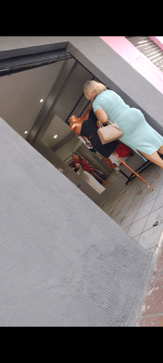 Crente do bundão cheio de celulite