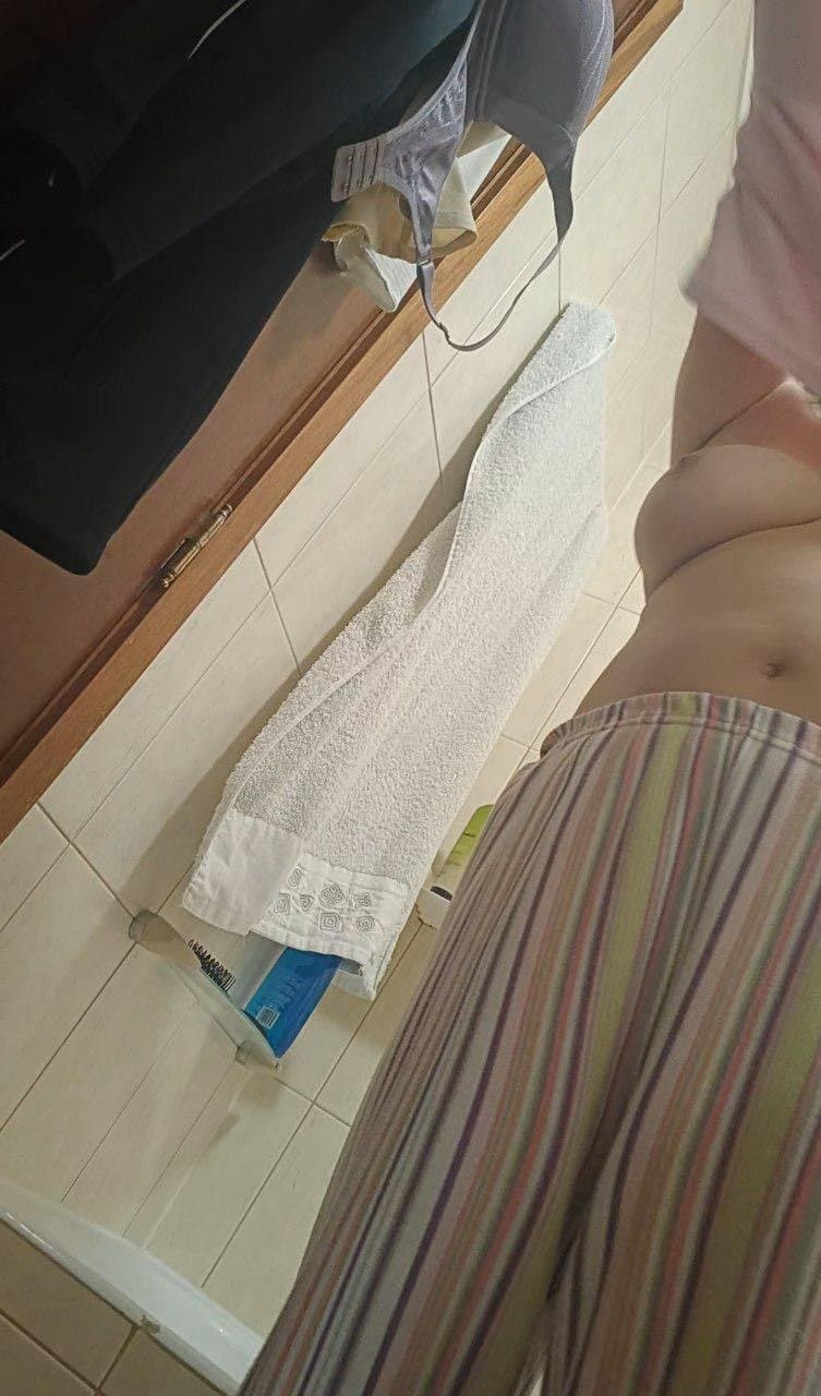 Click to view full size shy Anabela has big, round, soft tits ? (48f, 80EE?, divorced) Vila Nova de Gaia, Portugal