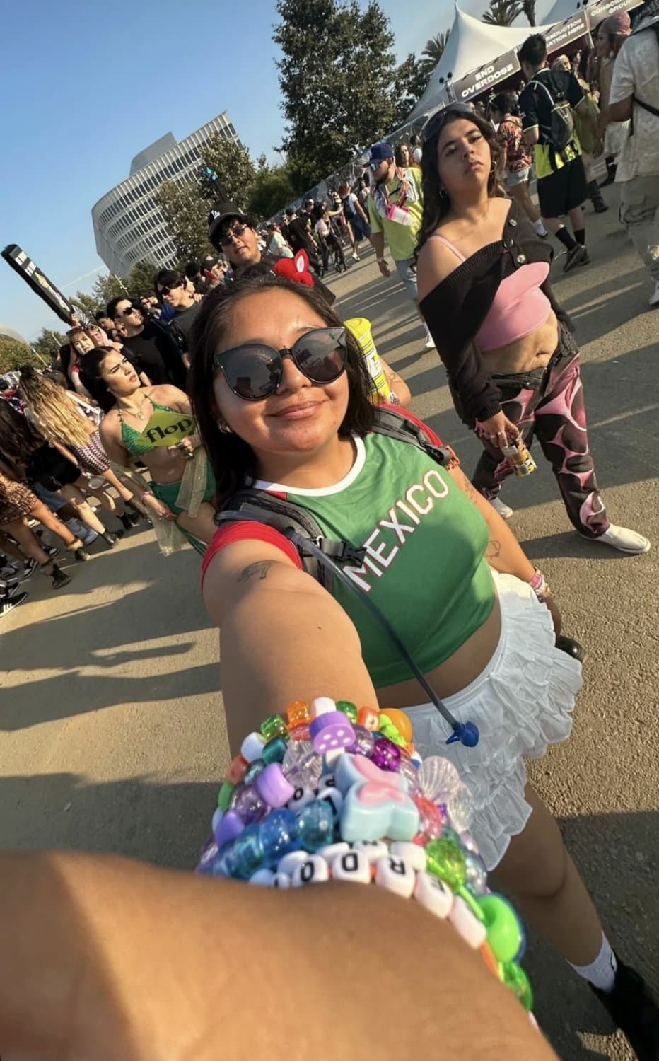 Girl loves to be a sneaky slut to fuck guys. She loves BBC the most but any cock will do.