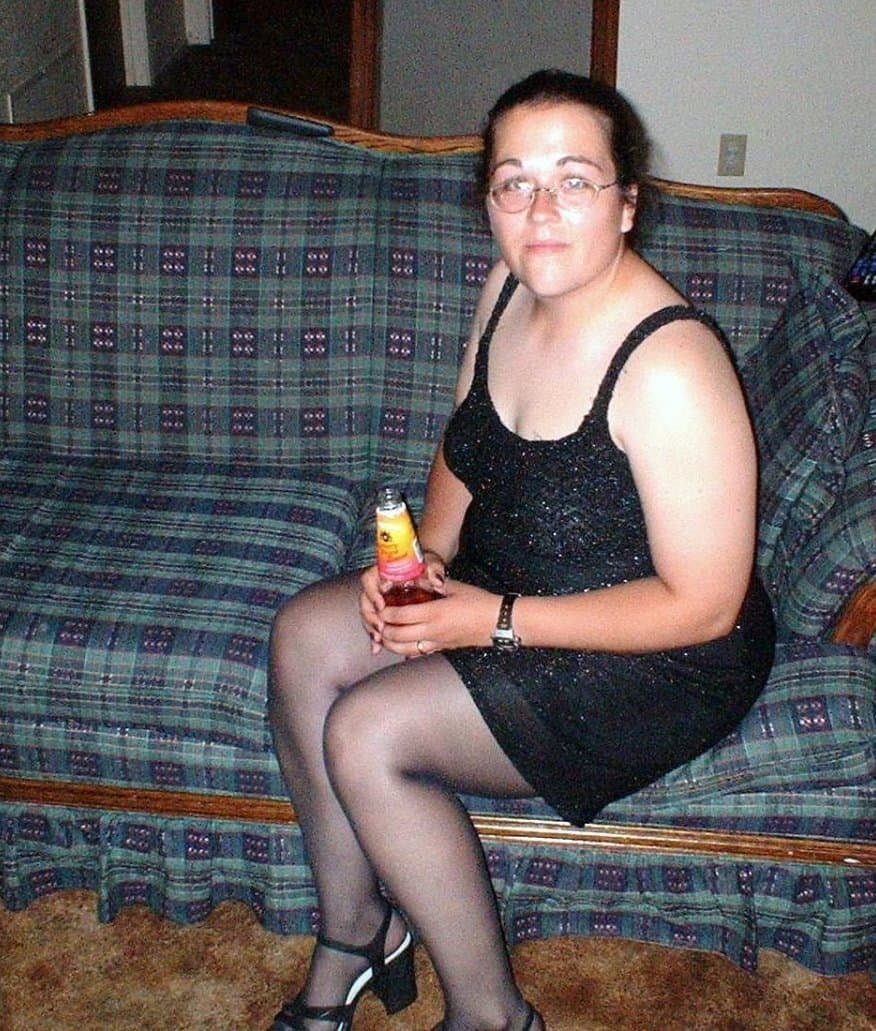 Sasha aka Sashaw1974 aka Flcpl74 spreads her fat cunt 2/2