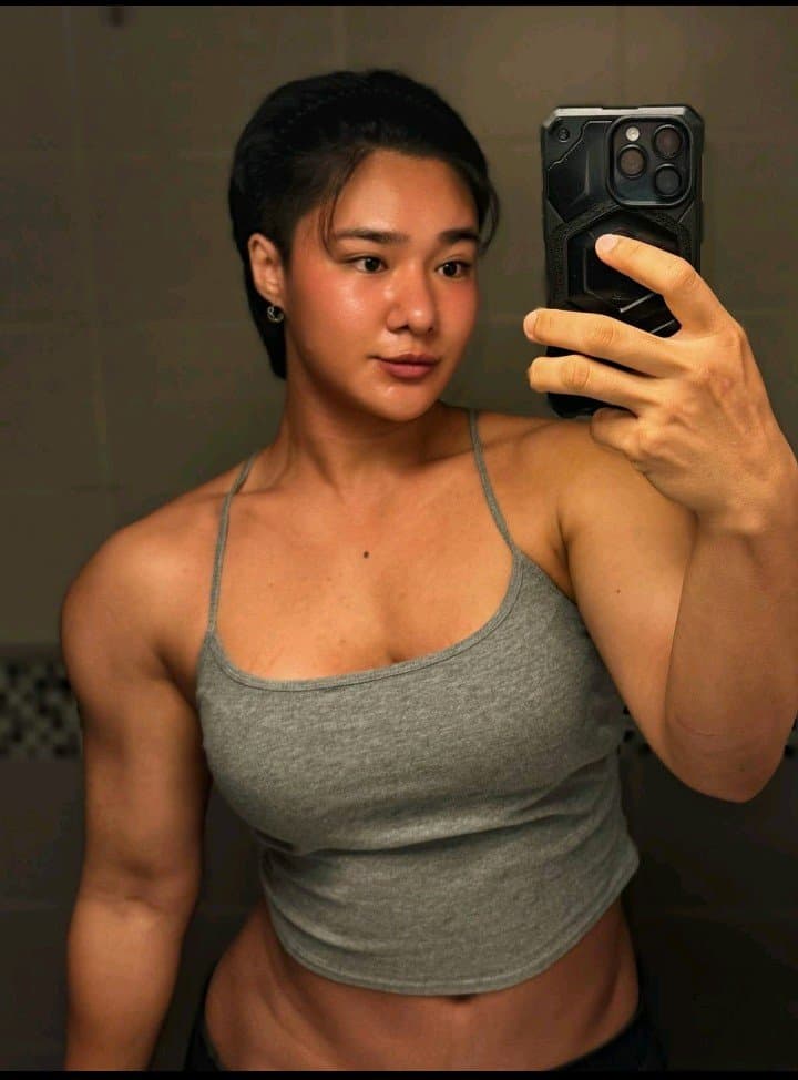Panjapa Muscular Woman Ai videos