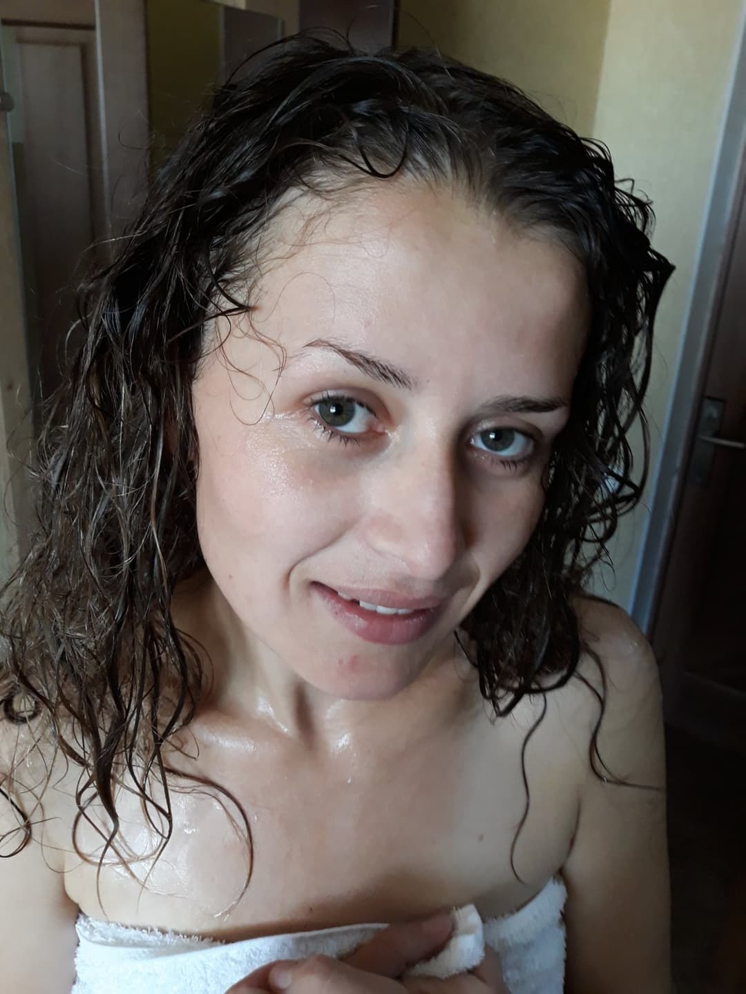 slut picked up on the street, very easy catch