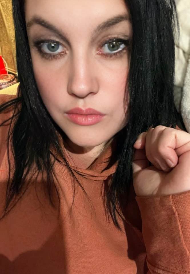 Kik slut Susan blow her up with dick pics