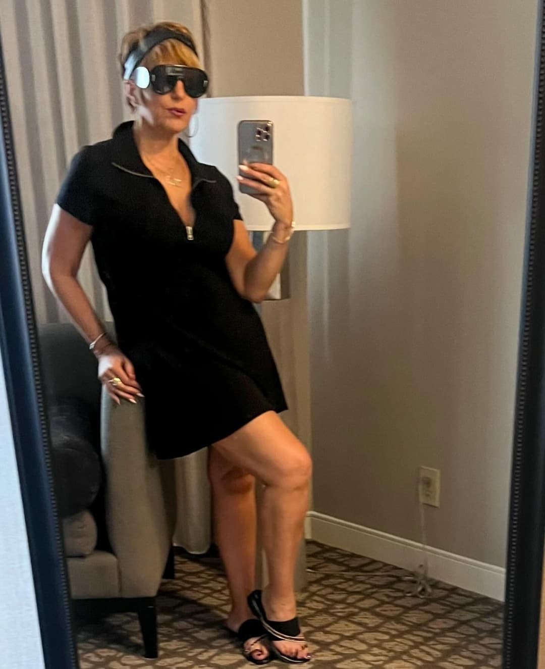 Thick Gilf flight attendant 2
