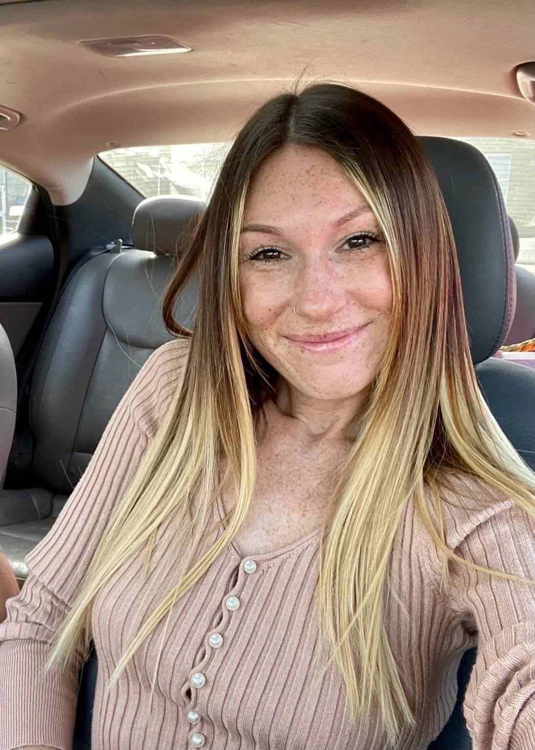 Sexy Freckles On Slutty MILF