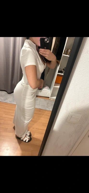 Melina, la plus grosse coquine française de Vinted