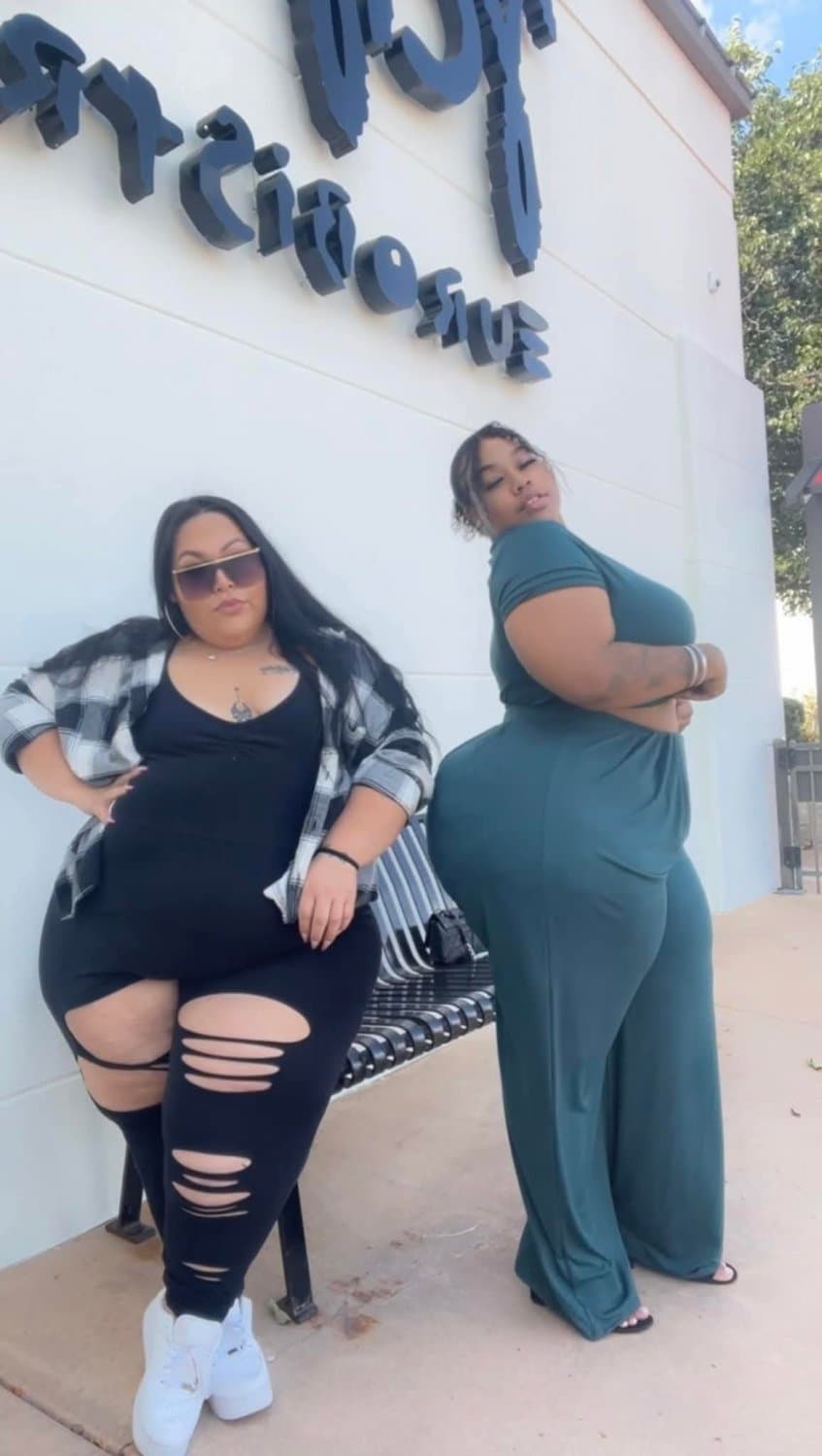 MASSIVE HUGE THICK BIG OLE BOOTY ASS SSBBW LATINA