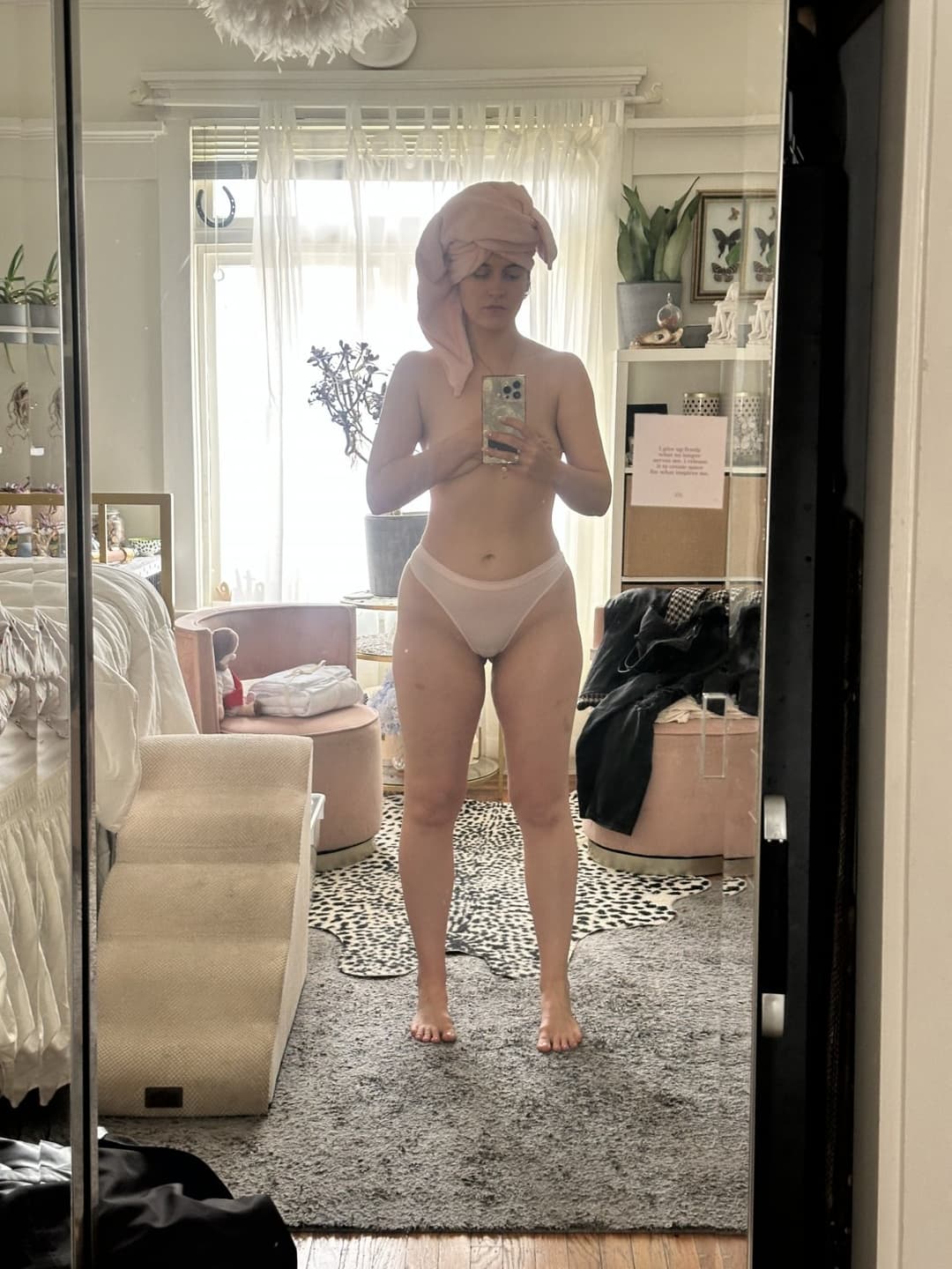 Cave Bitch Plays Whore