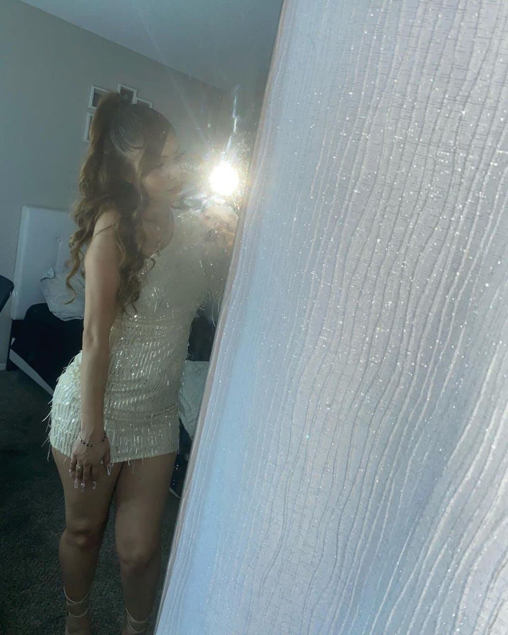 Gorgeous webslut teen rides cock till creampie mess