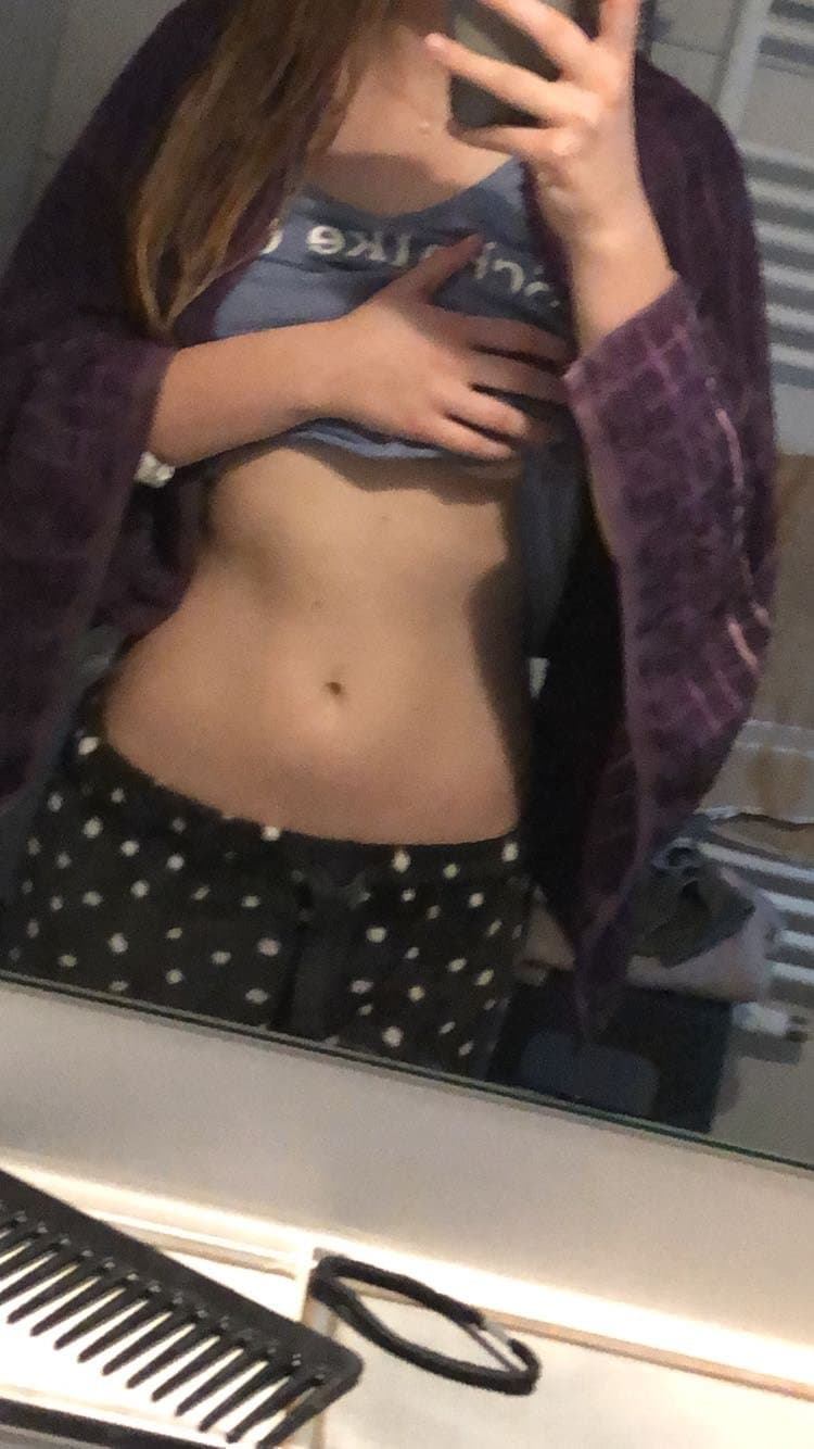 Elvira- posing for you