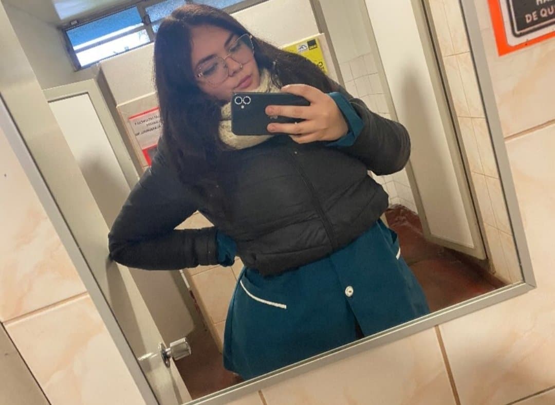 Profesora chilena cogiendo con su alumno