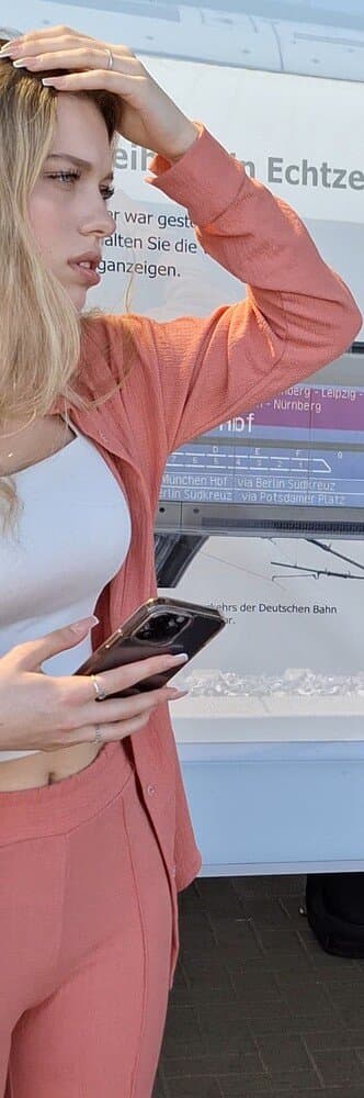 DEUTSCHE AMATEUR SCHLAMPE