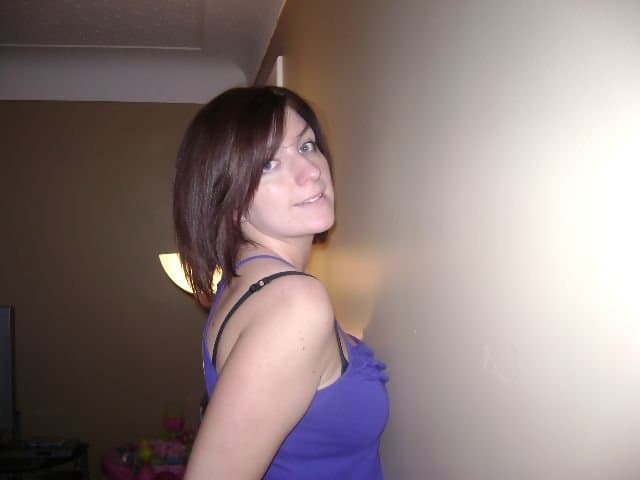 Click to view full size Kady from Ontario - Wants to see some of the world. And that world to see her.