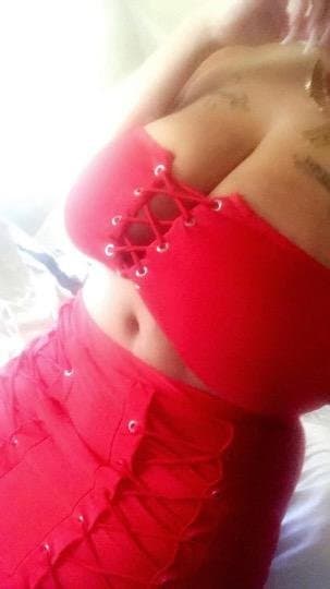 Milf Bitch from Inglewood, CA Now Lives in Vegas Selling Pussy and Doing Massages (50 as of 2025)