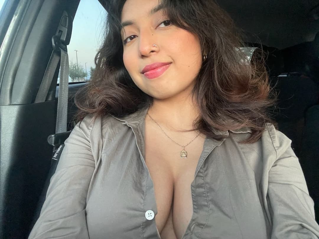 Click to view full size Lana - mclizzabeth - Latin Nude Amateur - Amateur Superb Teen Huge Tits - Full Gallery