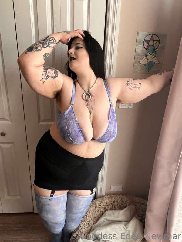 Goth BBW Babe