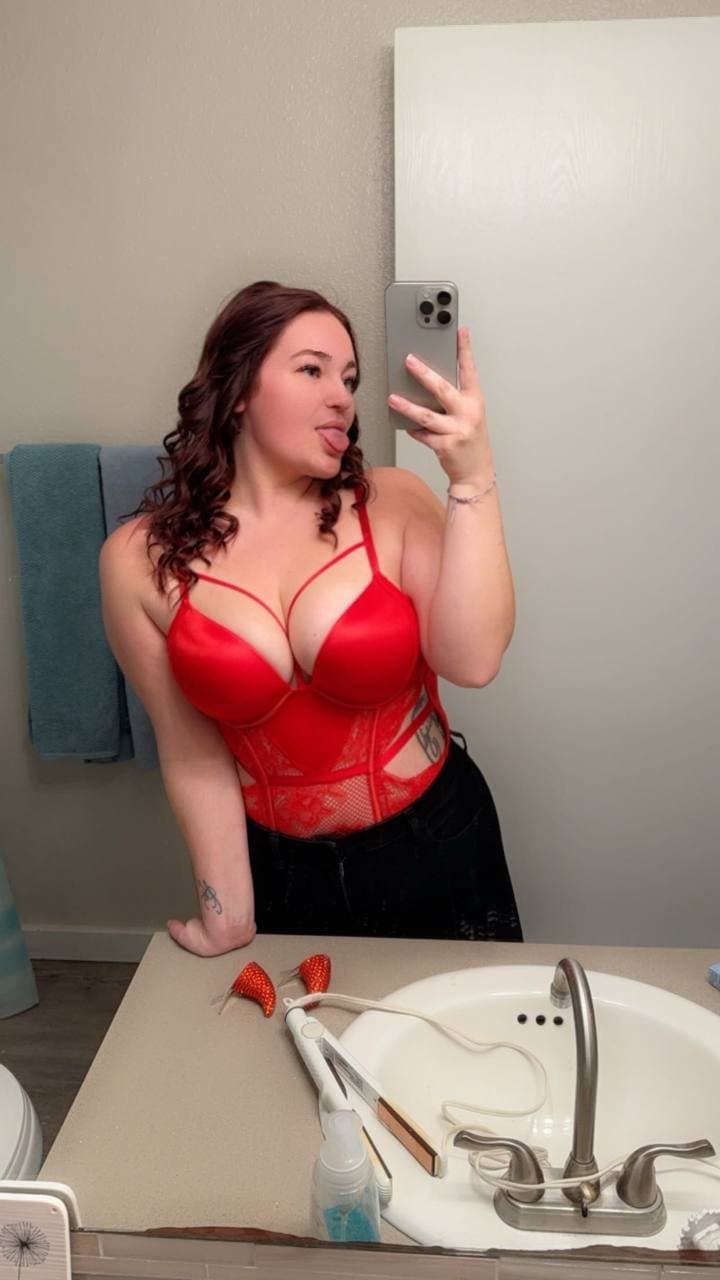 She wanted to try exhibitionism. Starting out slowly,  more will be coming