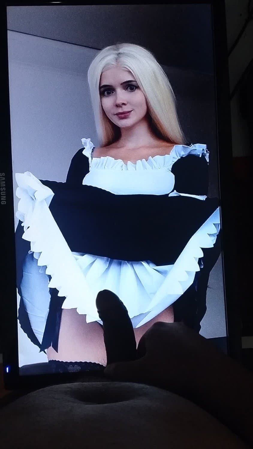 Mucama parte 1 - parte 2??