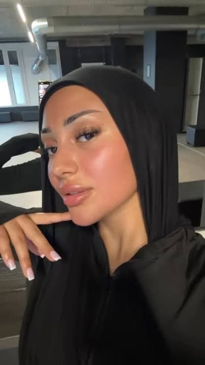 iraqi hoejabi with dsl showing why hijabi bitches r the best ????