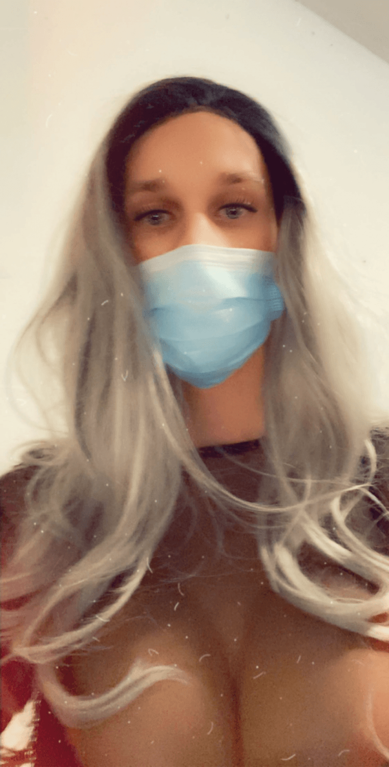 Sissy Emilia looking for a sugar Daddy/Mommy for feminization ?❤️??