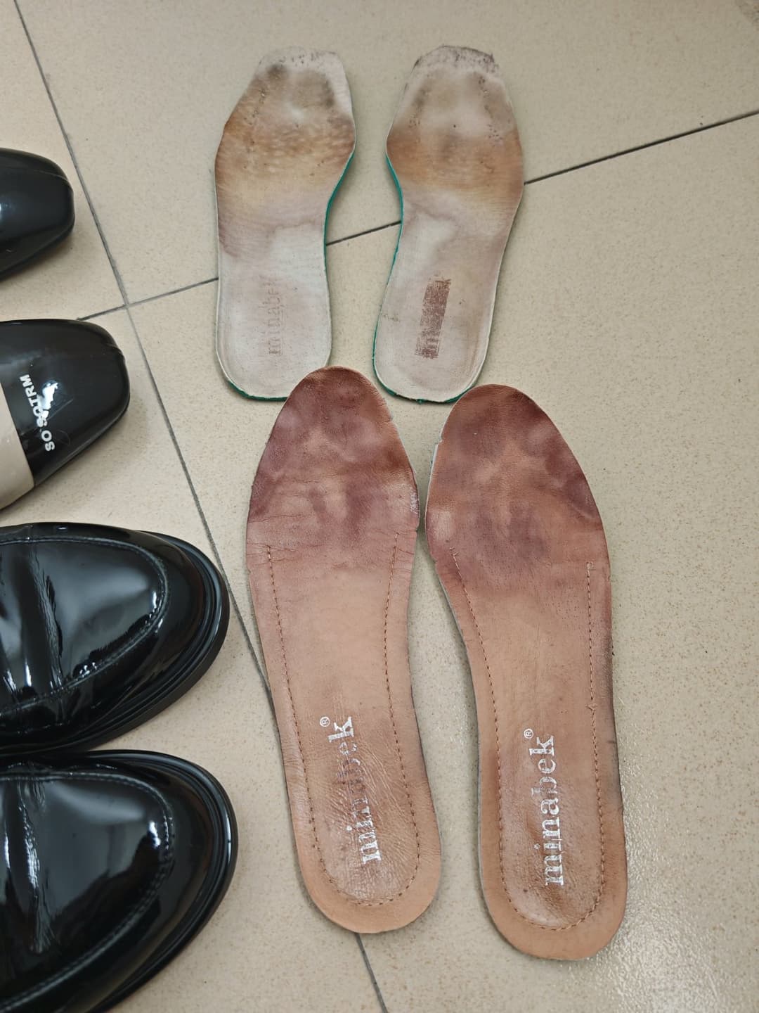 Asian feet / socks and cum filled shoes