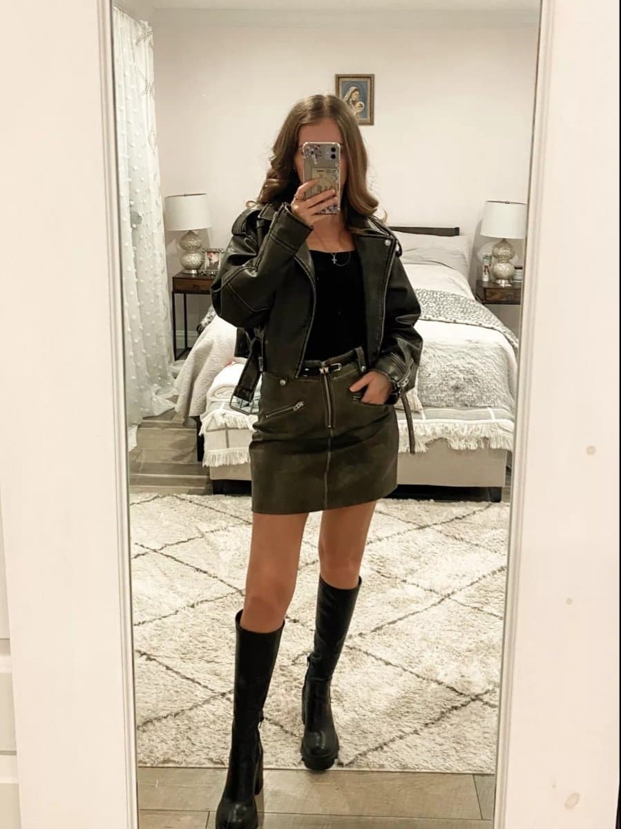 I like to wear high heels, leather skirt and leather jacket
