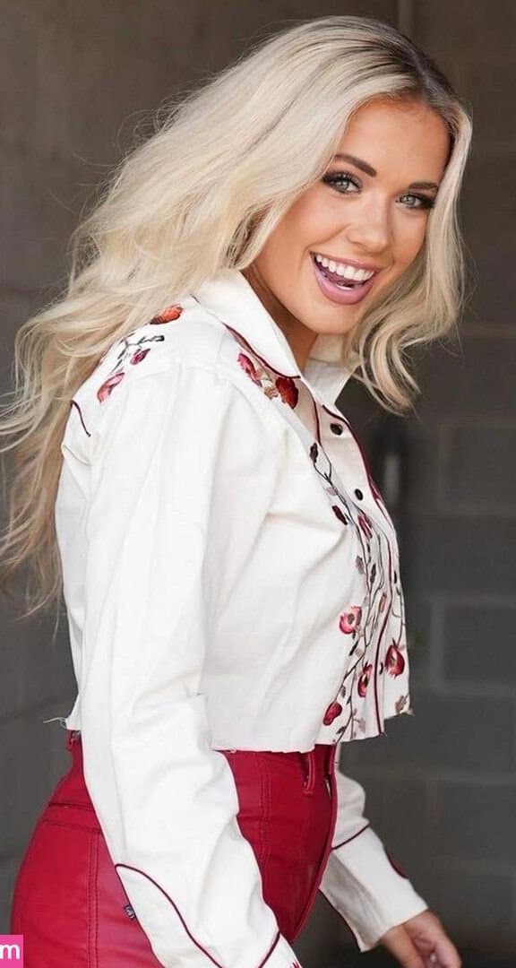 Megan Moroney Big Busty Beautiful Breast&Banging Body Has Me Throbbing She So Adorable and Sexy??