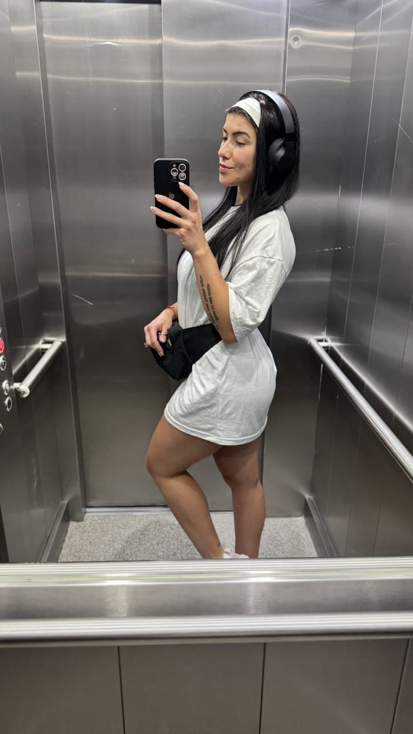 Your new favourite kinky fitness model