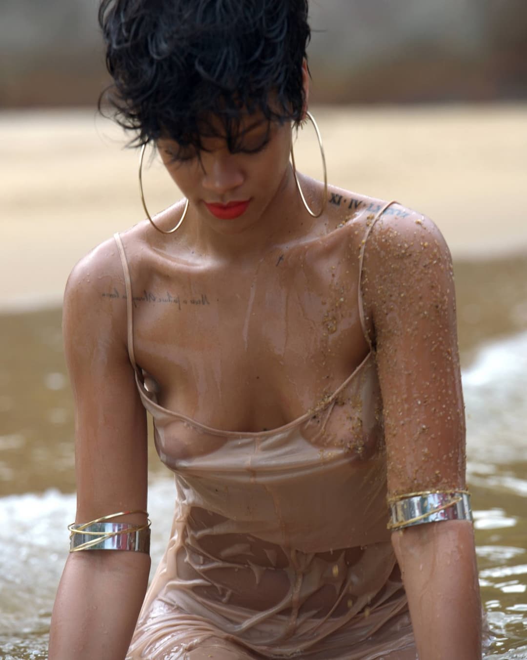 Rihanna - 2014 Vogue Brazil Outtakes v1