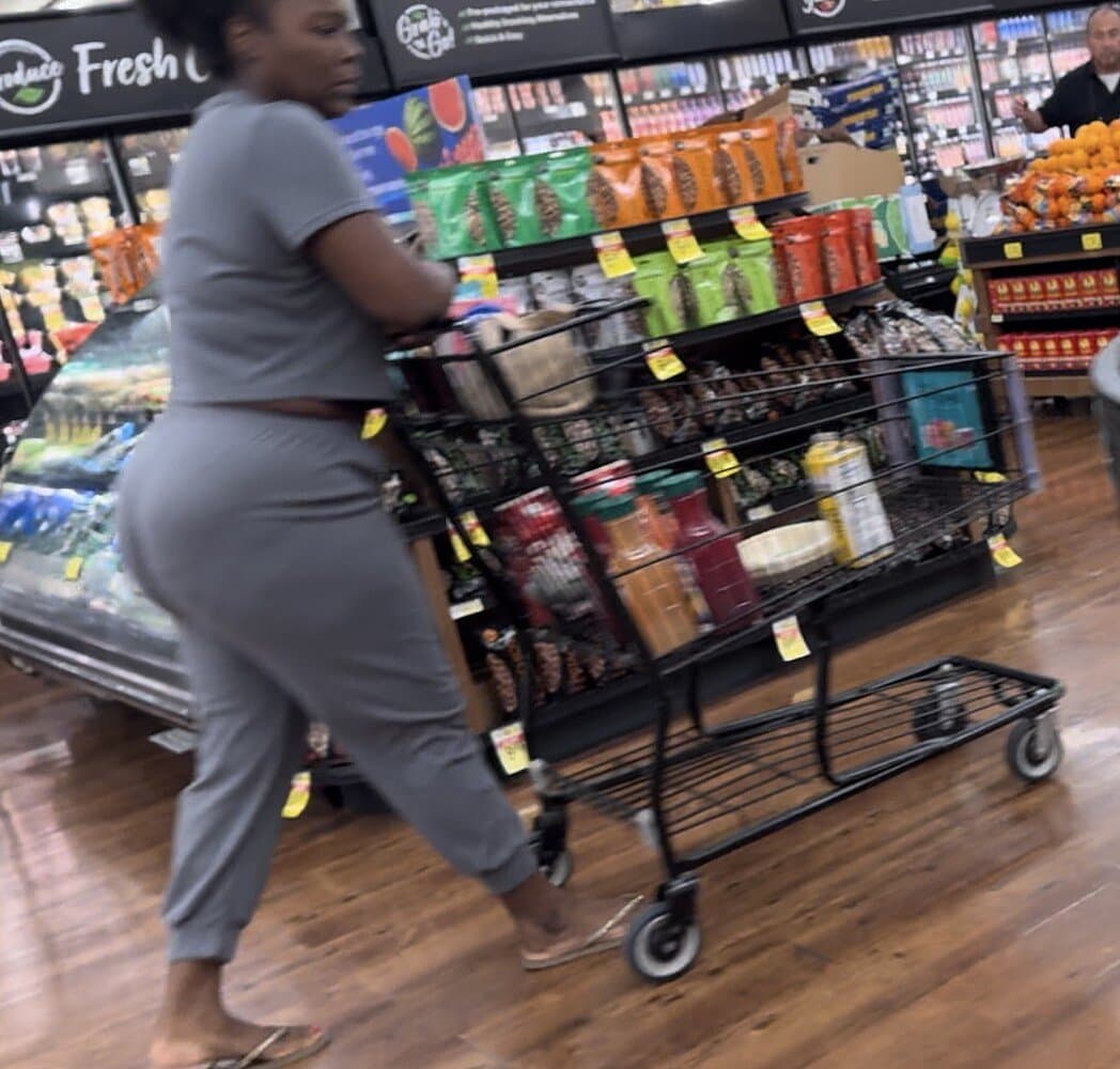 Thick Black Booty Milf In Walmart